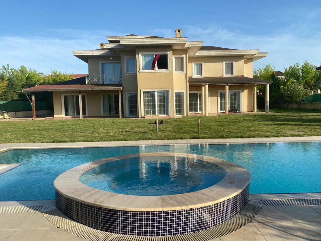 كيف تقوم ببناء فيلا في اسطنبول