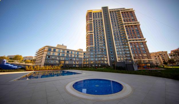 Luxurious Towers in Kartal