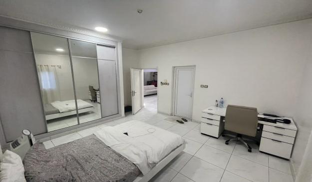 فيلا للبيع في بوشر