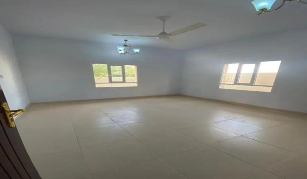 توين فيلا في العامرات